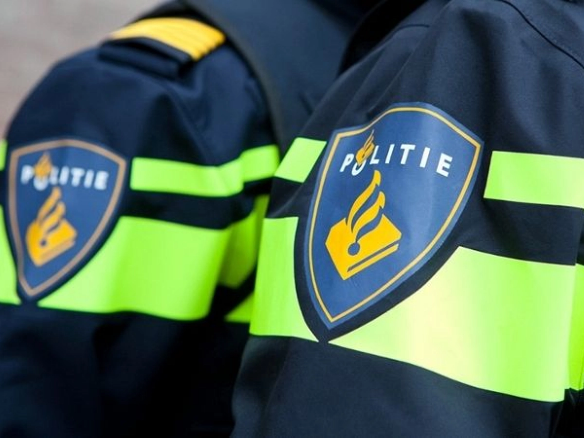 Politie zoekt getuigen van nachtelijke inbraak Roemer Visscherstraat #Maassluis.