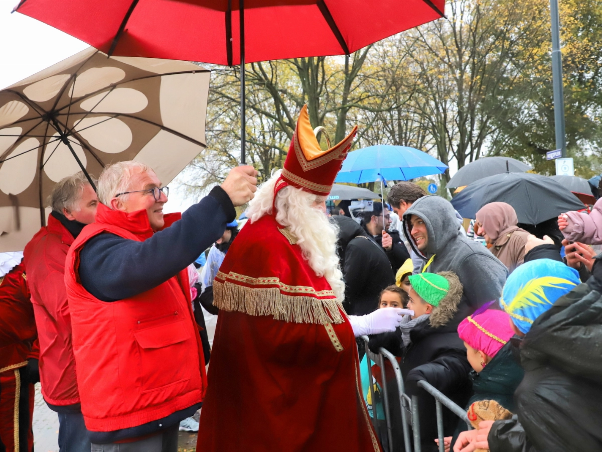 Sinterklaas heeft ons, het volk, nodig - Schiedam24