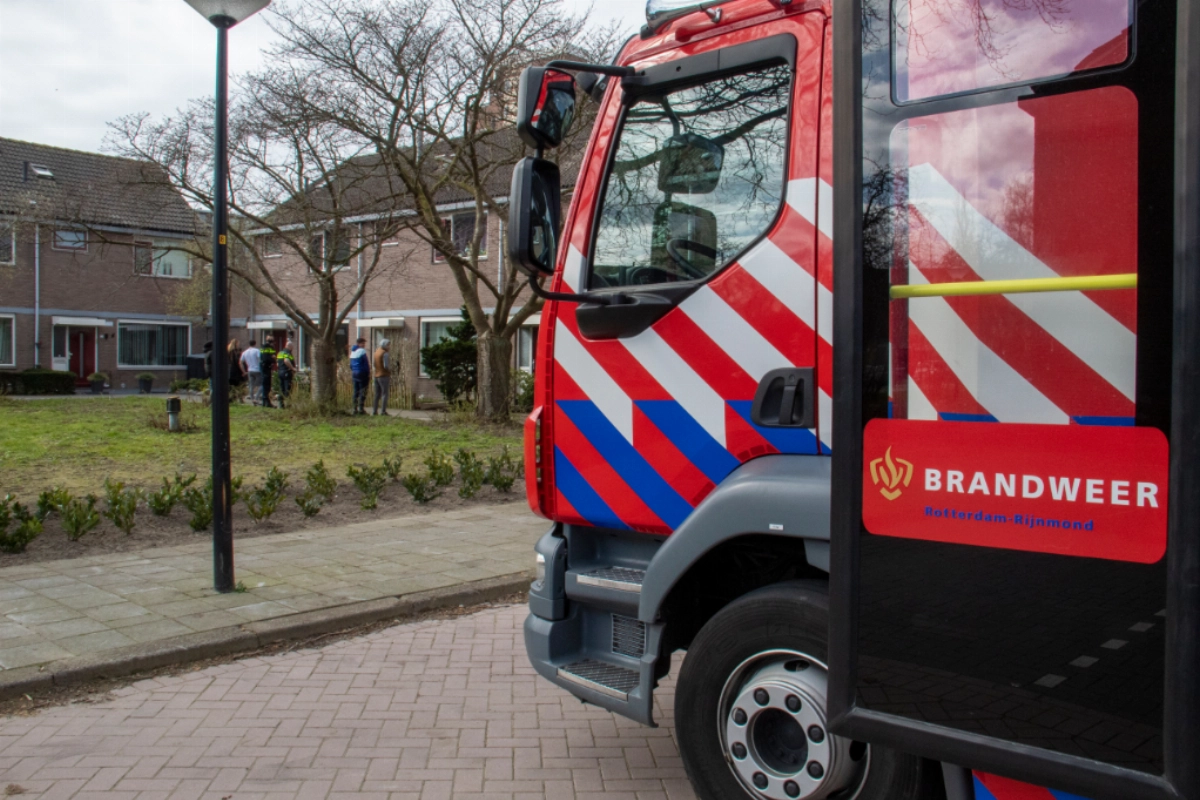Brand in woning Duifstraat. #Vlaardingen