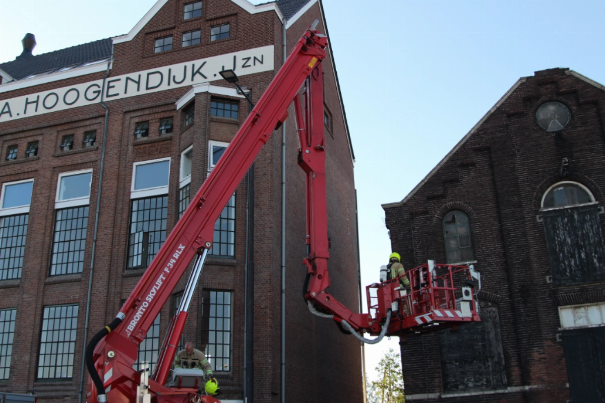 Pand stond gelukkig leeg. #Vlaardingen