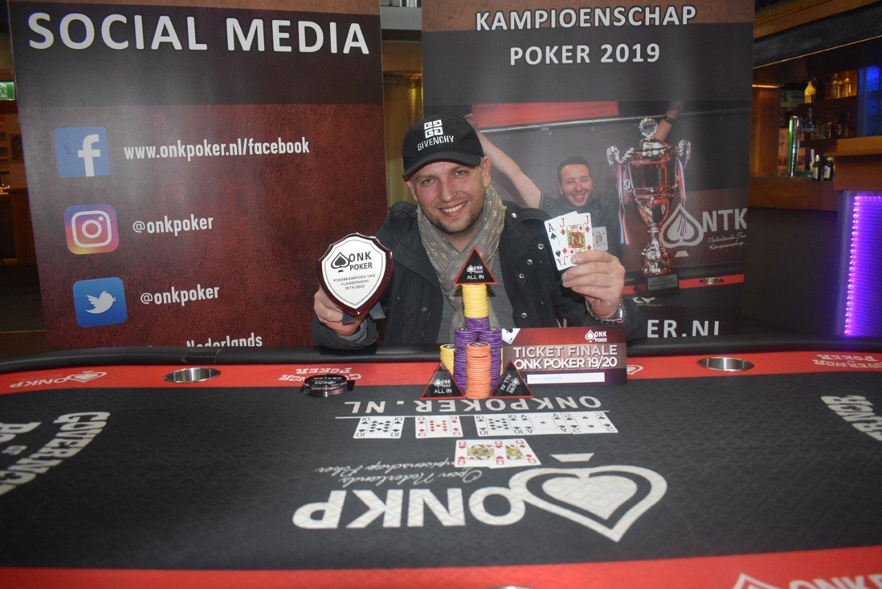 Nico Veenstra Pokerkampioen van Vlaardingen
