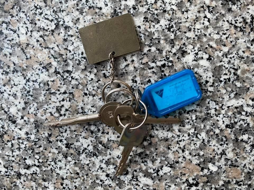 Van wie is deze sleutelbos?