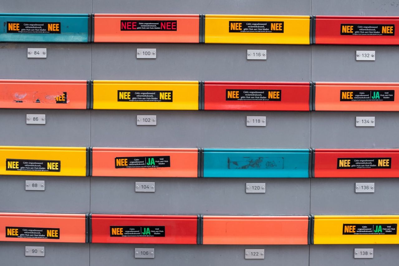 Reclamefolders alleen door brievenbussen met Ja/Ja sticker