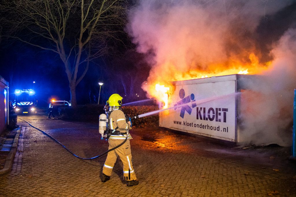 Bouwkeet Willem de Zwijgerlaan brandt volledig uit