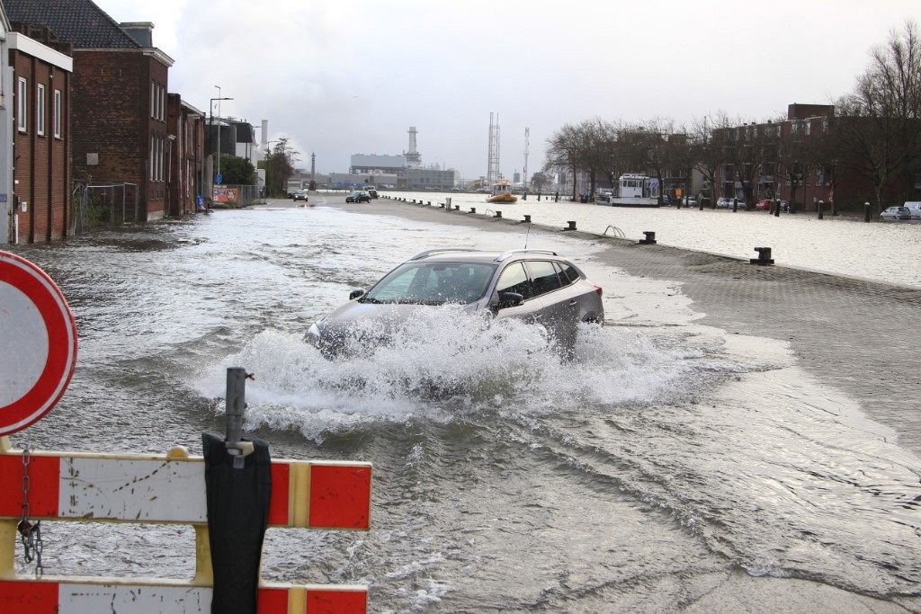 Adviescommissie: 'Plannen Rivierzone kwetsbaar voor overstromingen'