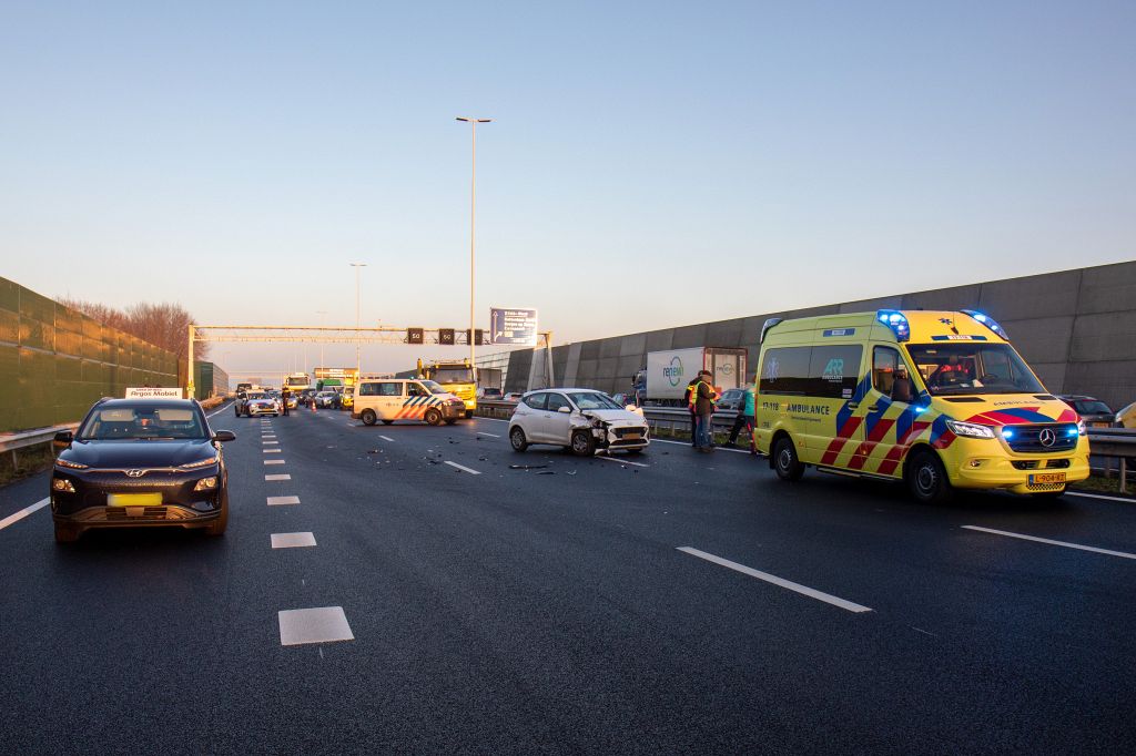 Chaos op A20 na ongeval