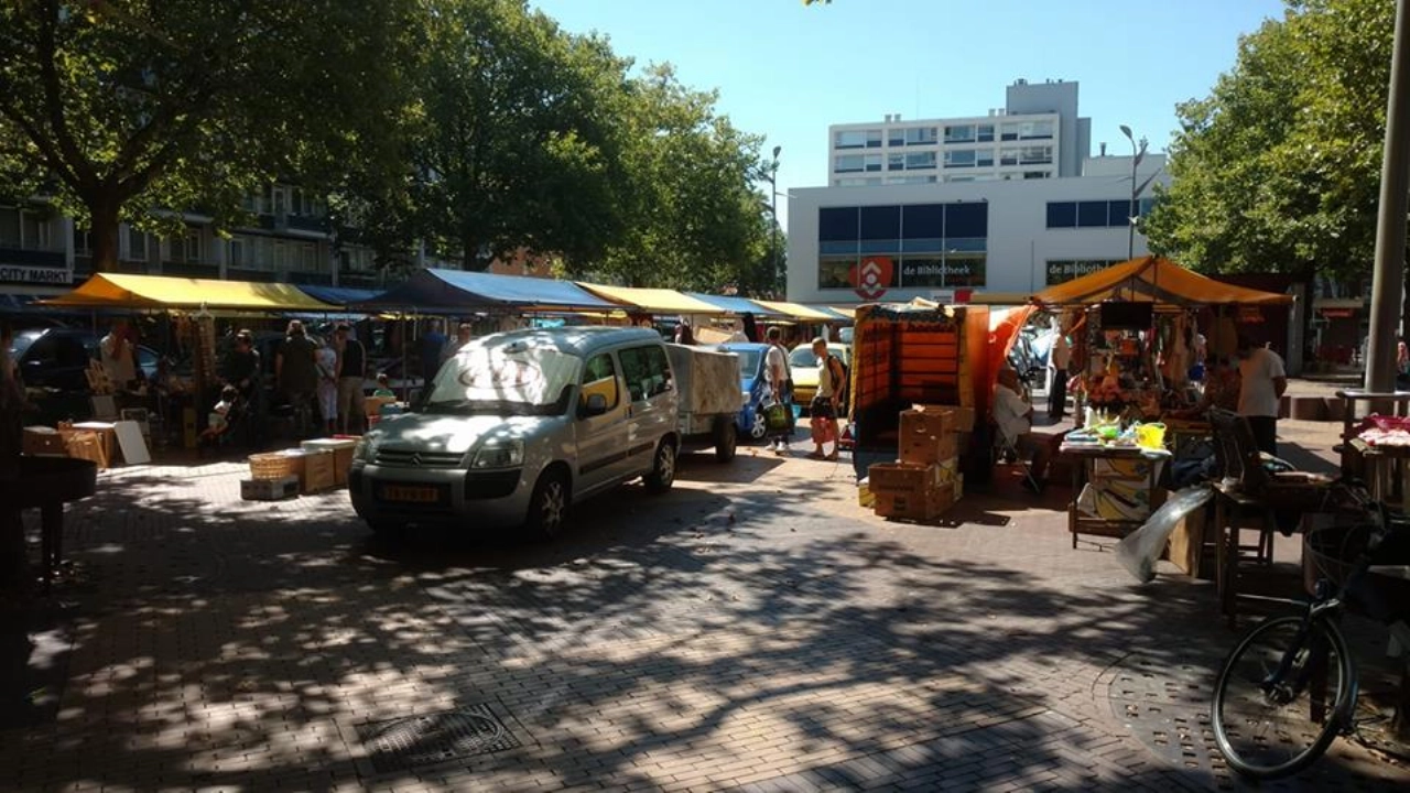 Snuffelmarkt en koopzondag