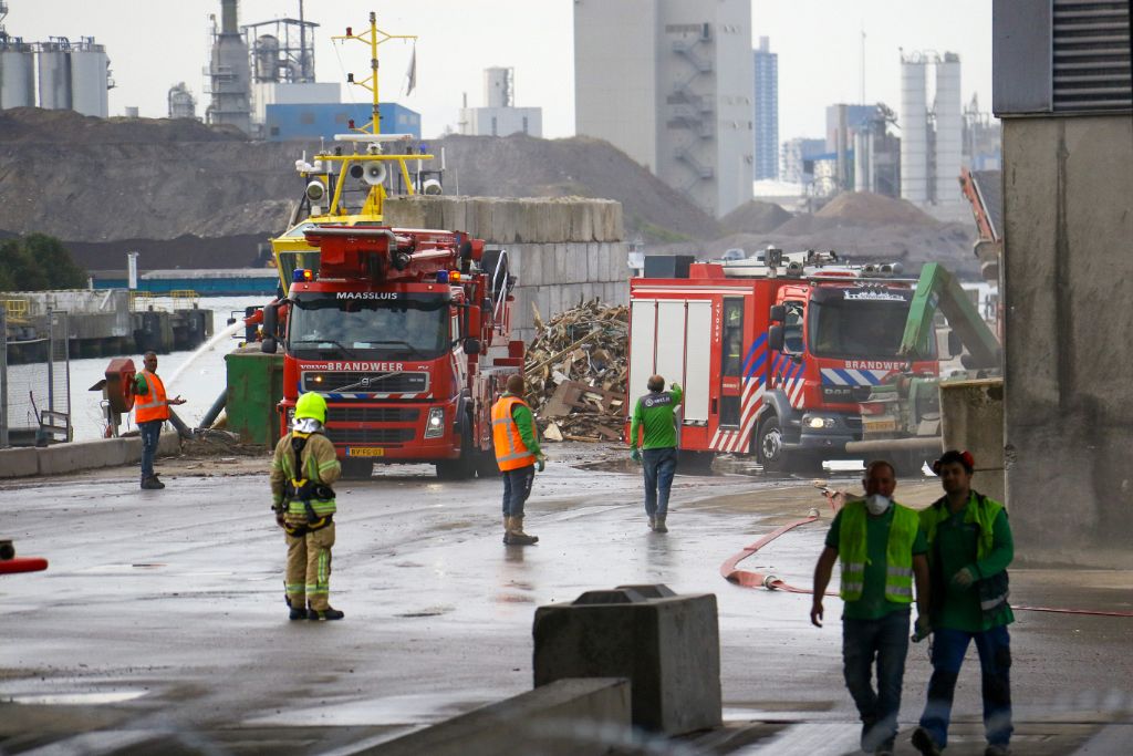 Brand bij  afvalverwerker Bnext Maassluissedijk