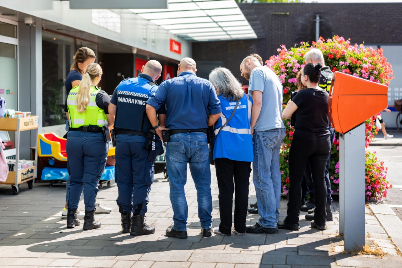 Grote handhavingsactie in de Westwijk