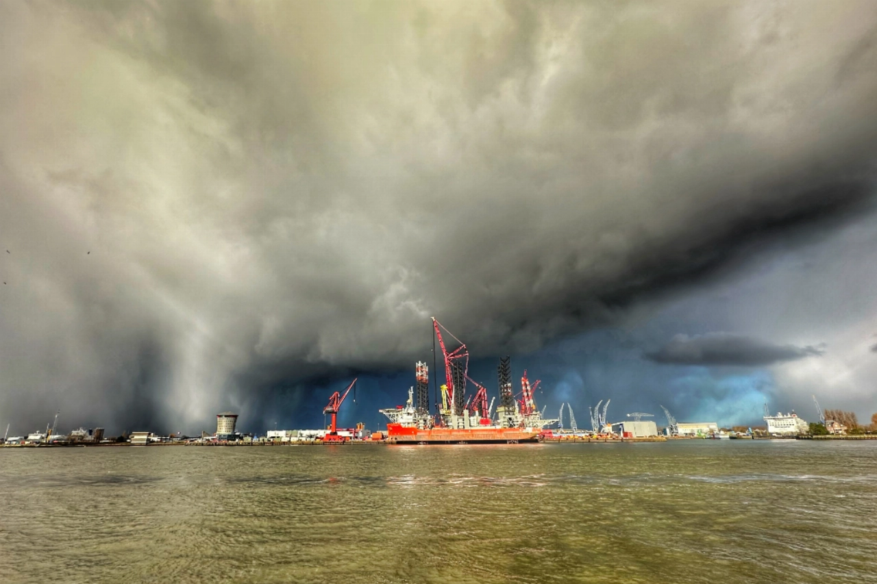 Files door flinke hagelbui