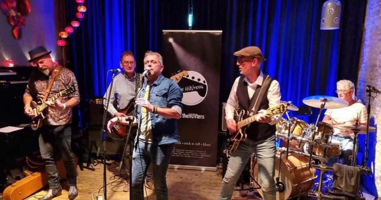 Vier 15 jaar Vlaardingse bluesrock met the HUVters