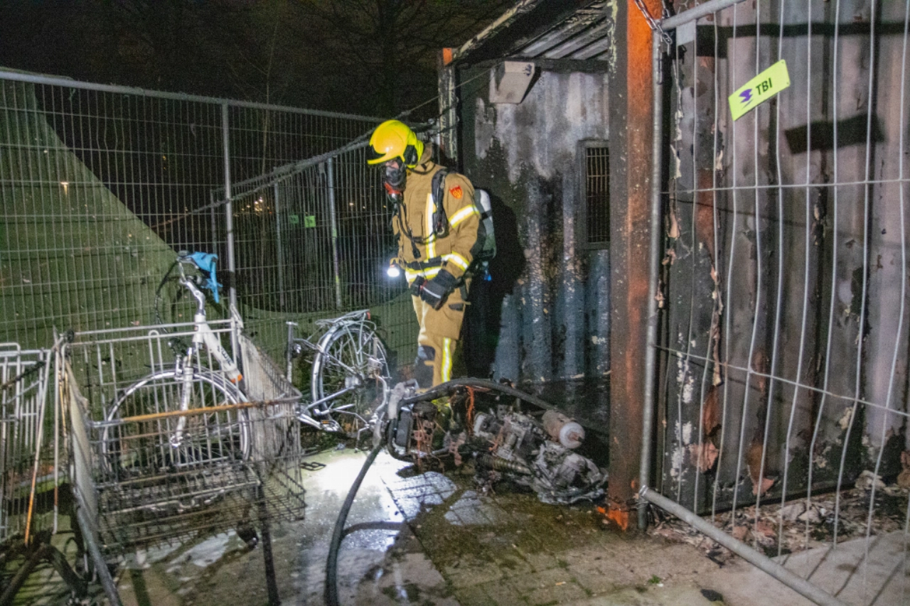 Brand in keet Aalscholverlaan