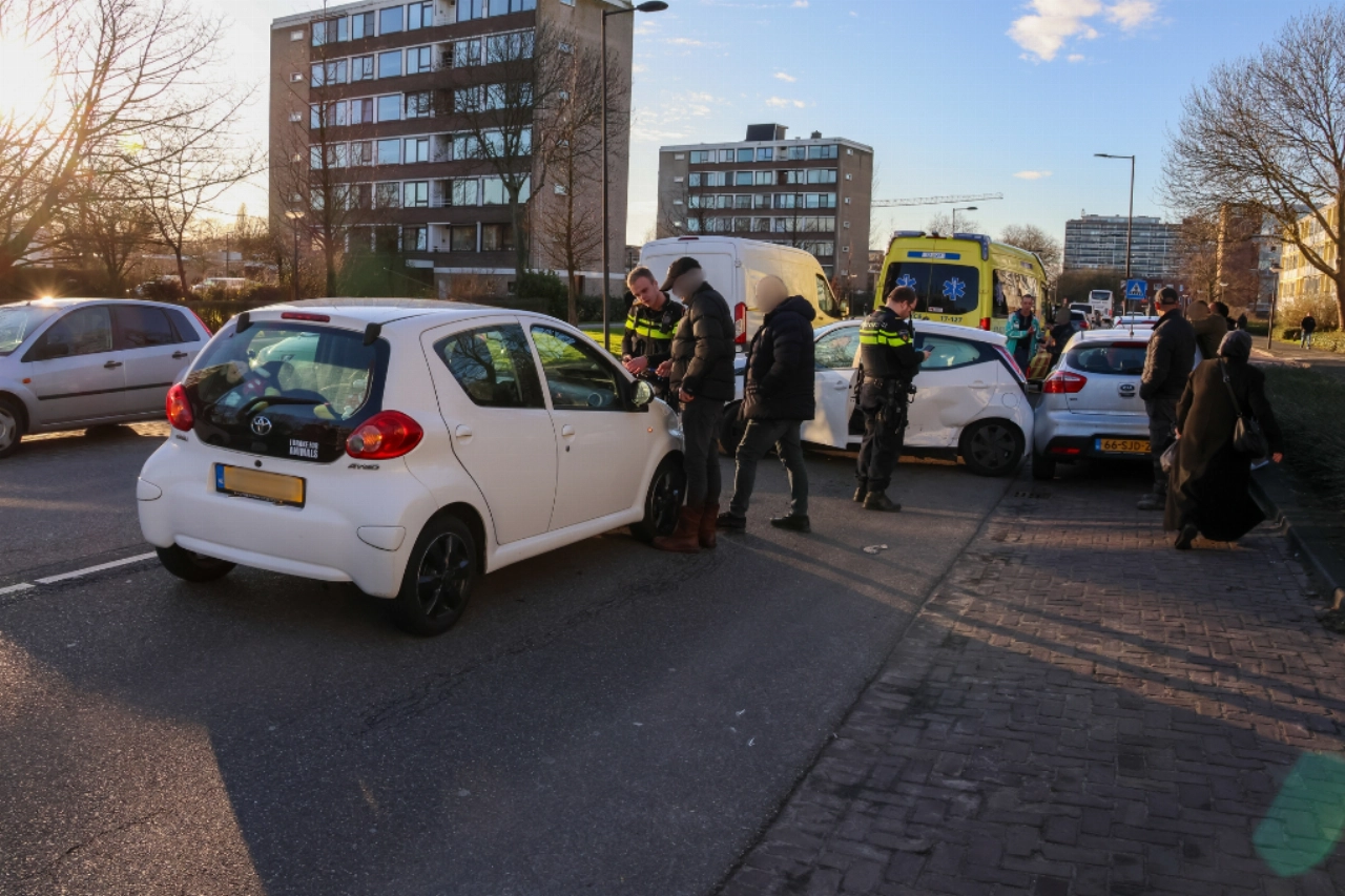 Aanrijding op de Floris de Vijfdelaan