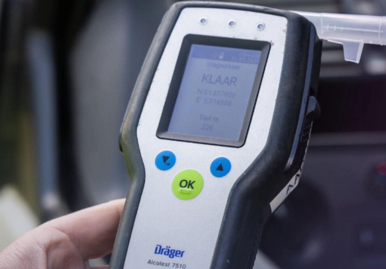 Politie haalt stomdronken Vlaardinger van de snelweg