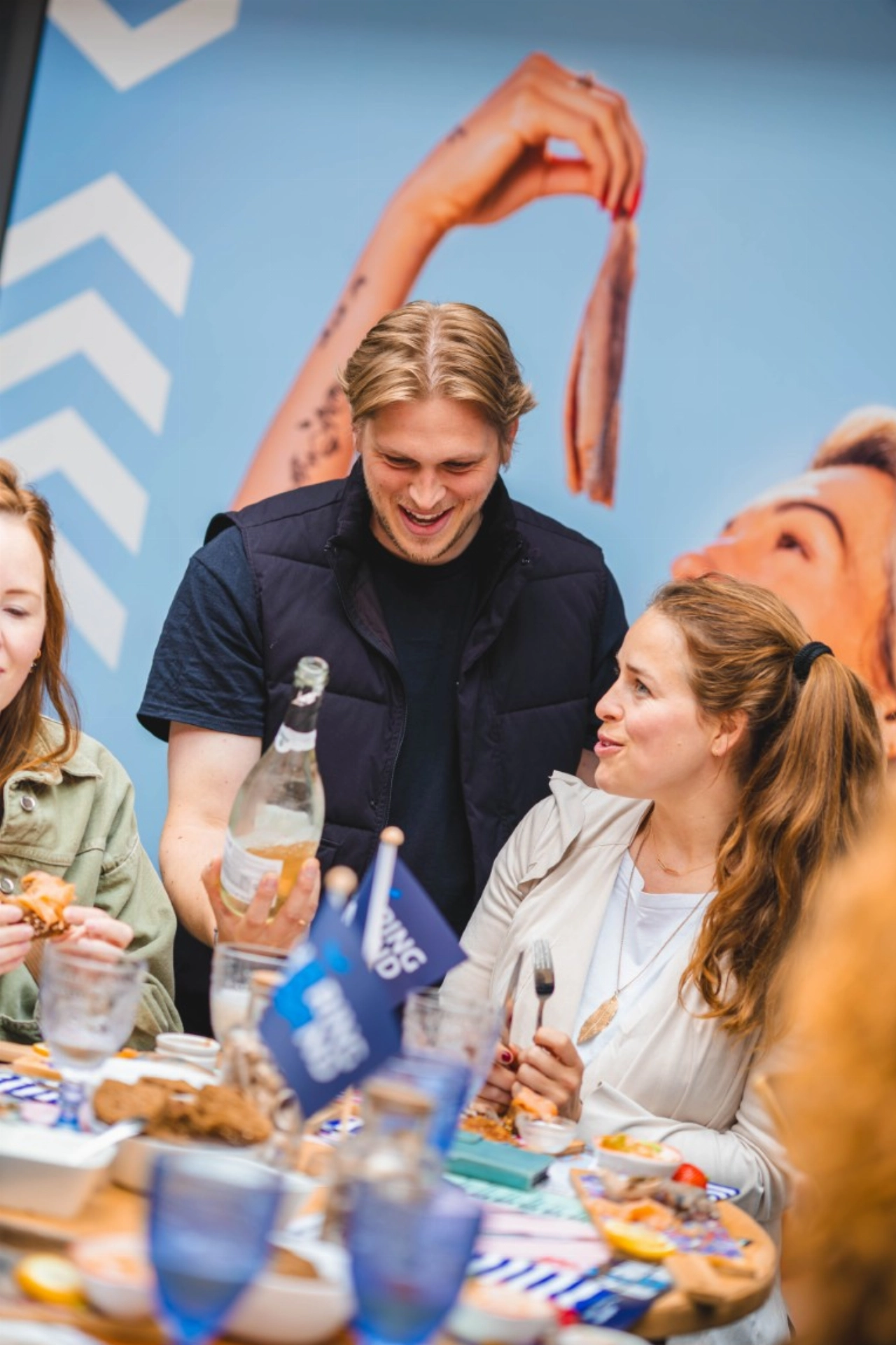 Pop-up visrestaurant markeert start pop-up haringroute op het Liesveld