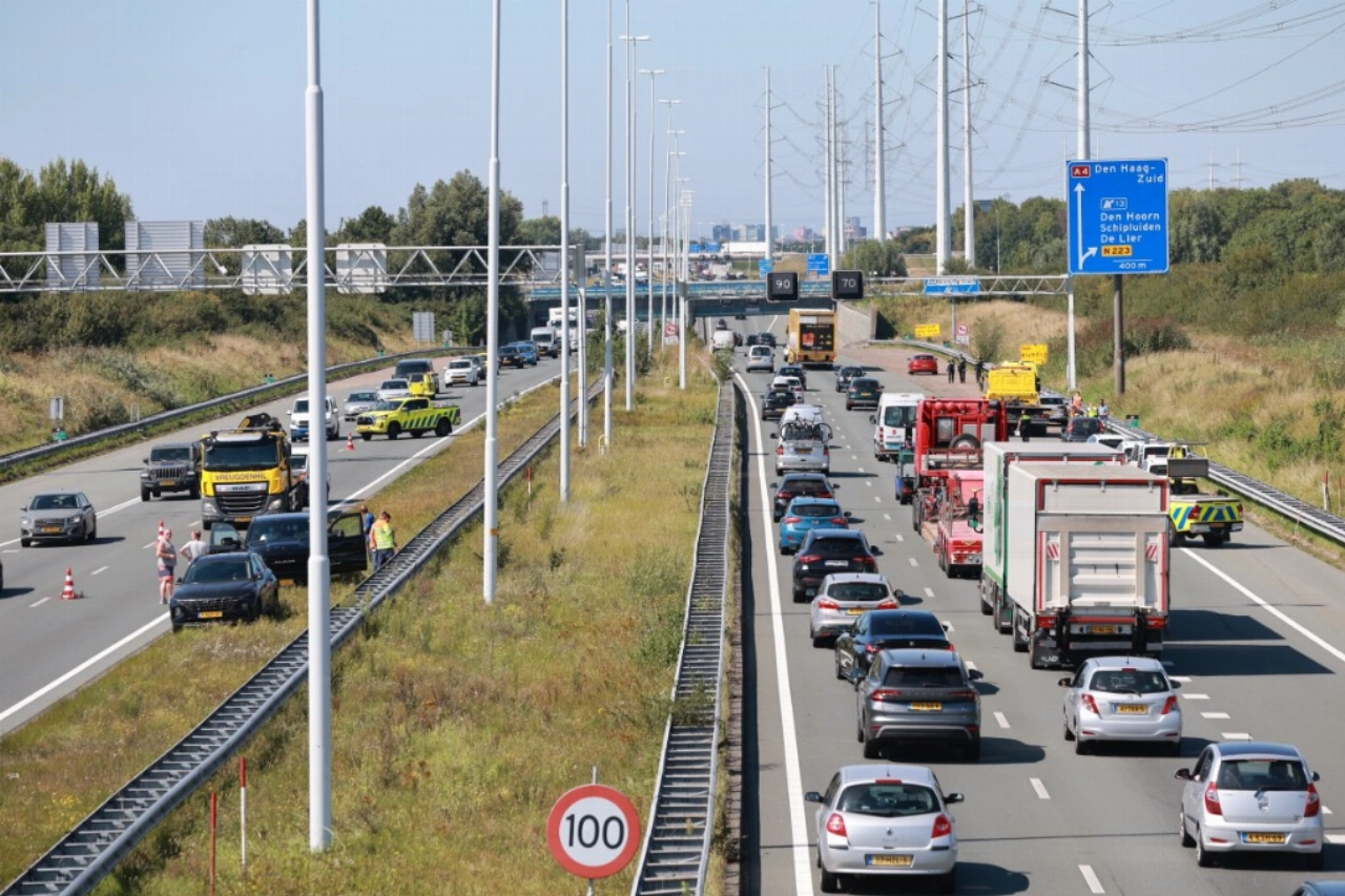 Twee aanrijdingen op A4, vertraging in beide richtingen