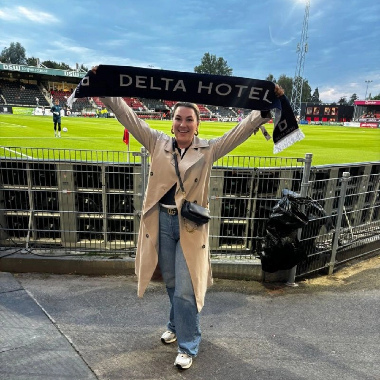 Team Delta Hotel juicht voor Excelsior vrouwen