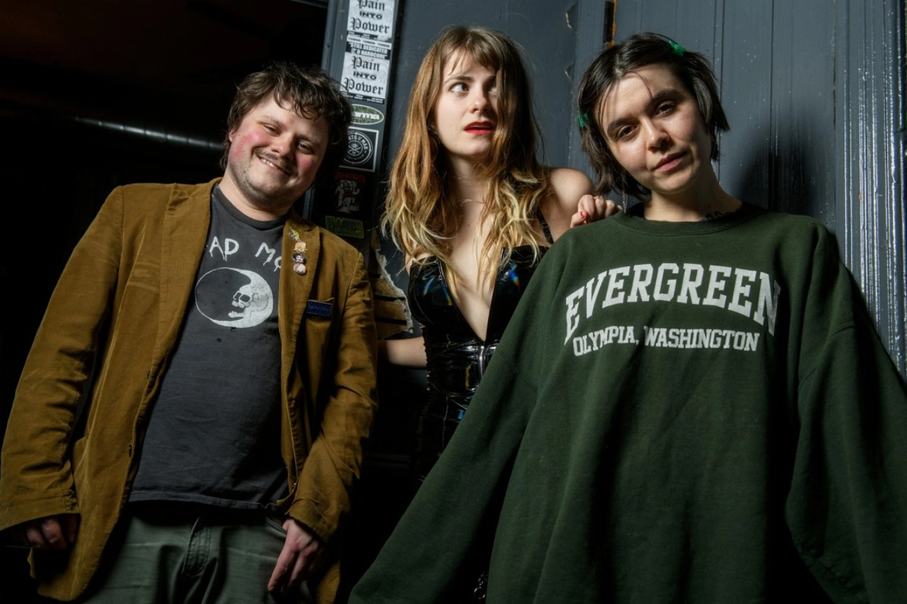 Amerikaanse punkband Skating Polly in de Kroepoekfabriek