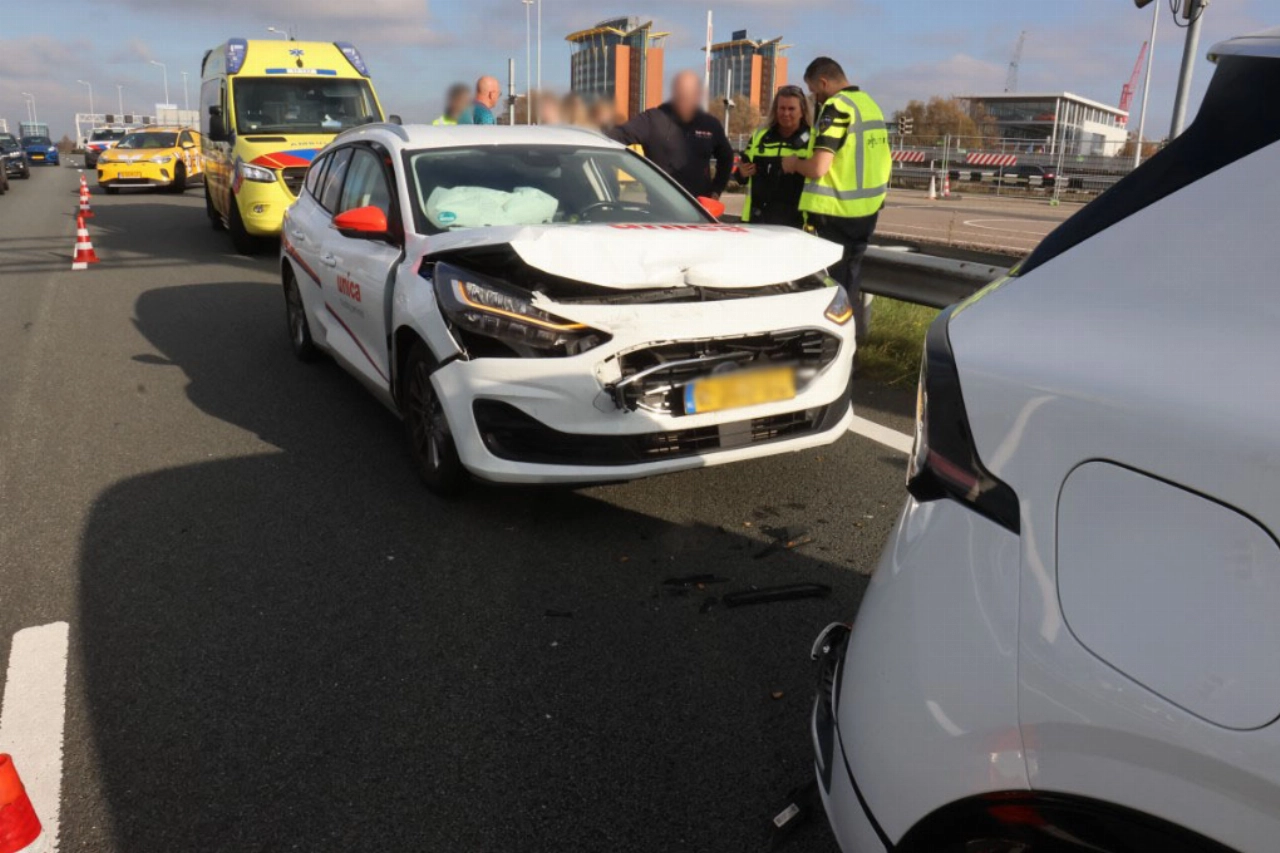 Kop-staartbotsing voor Beneluxtunnel