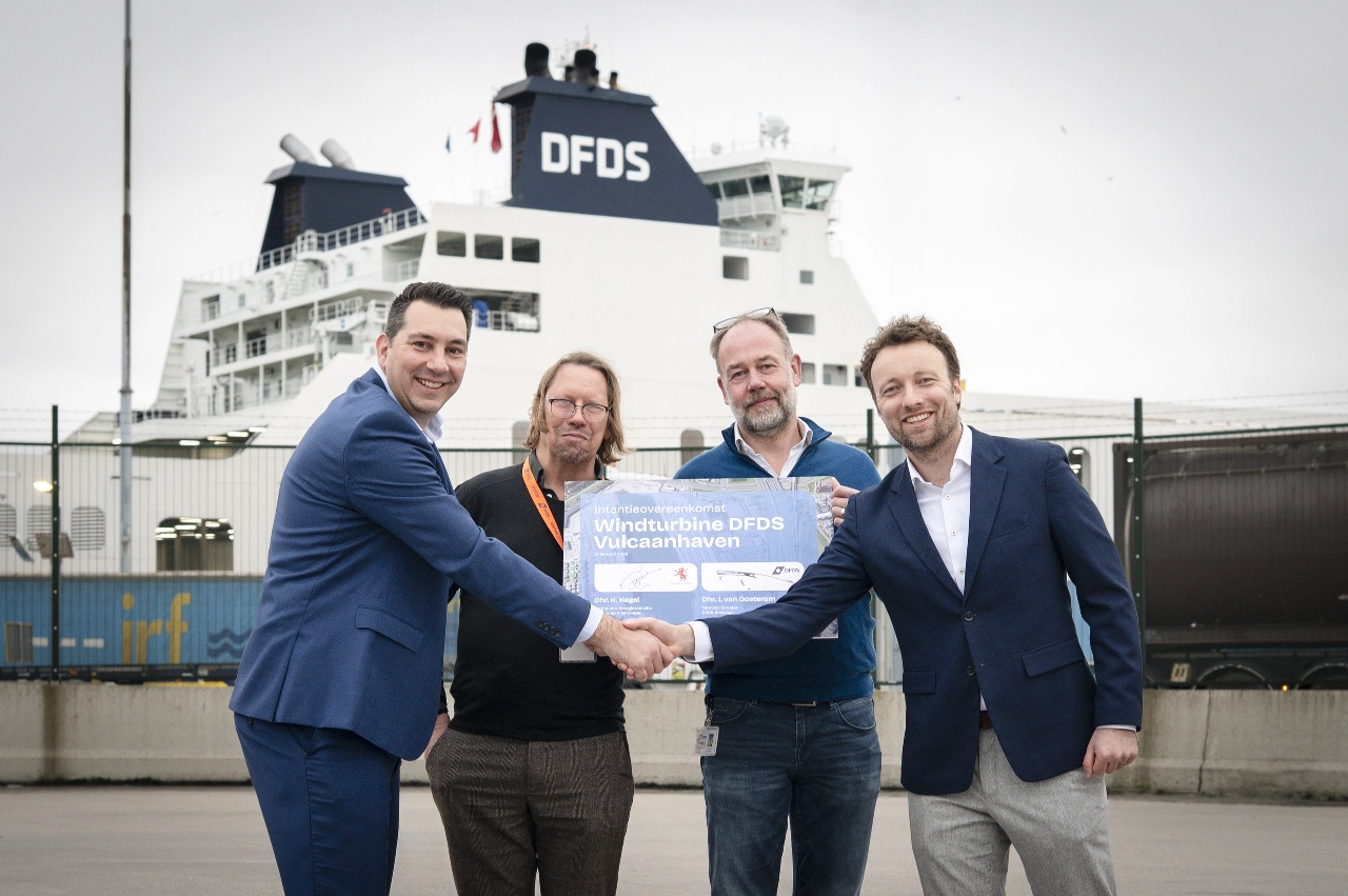 Mogelijk een windturbine bij Vulcaanhaven