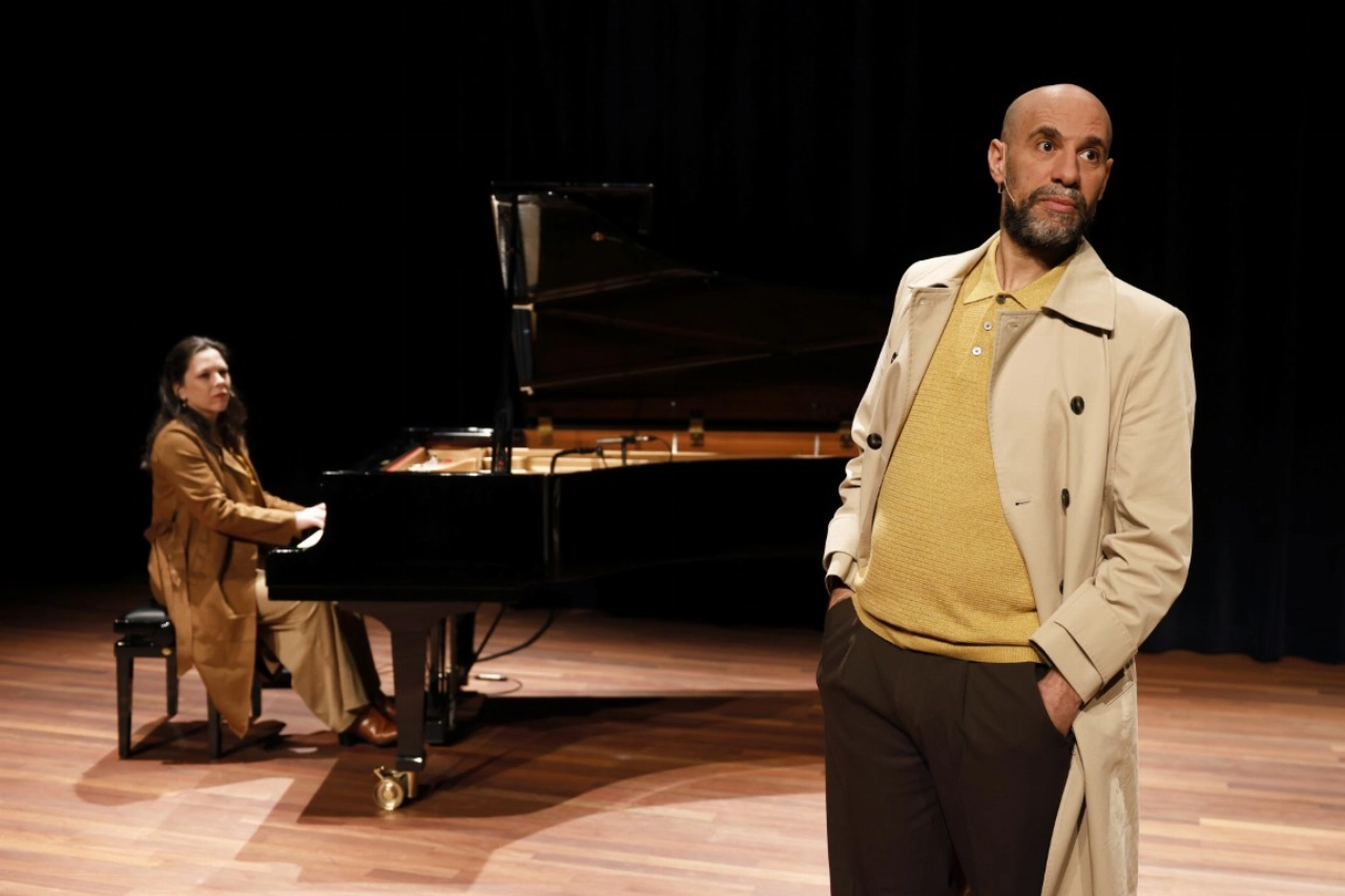 Abdelkader Benali en Daria van den Bercken brengen oud liefdesverhaal tot leven