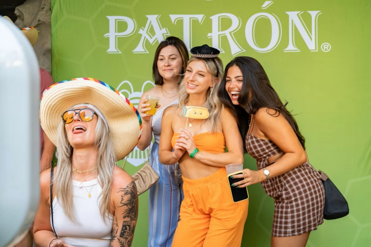 Photobooth huren voor je evenement: waar let je op?