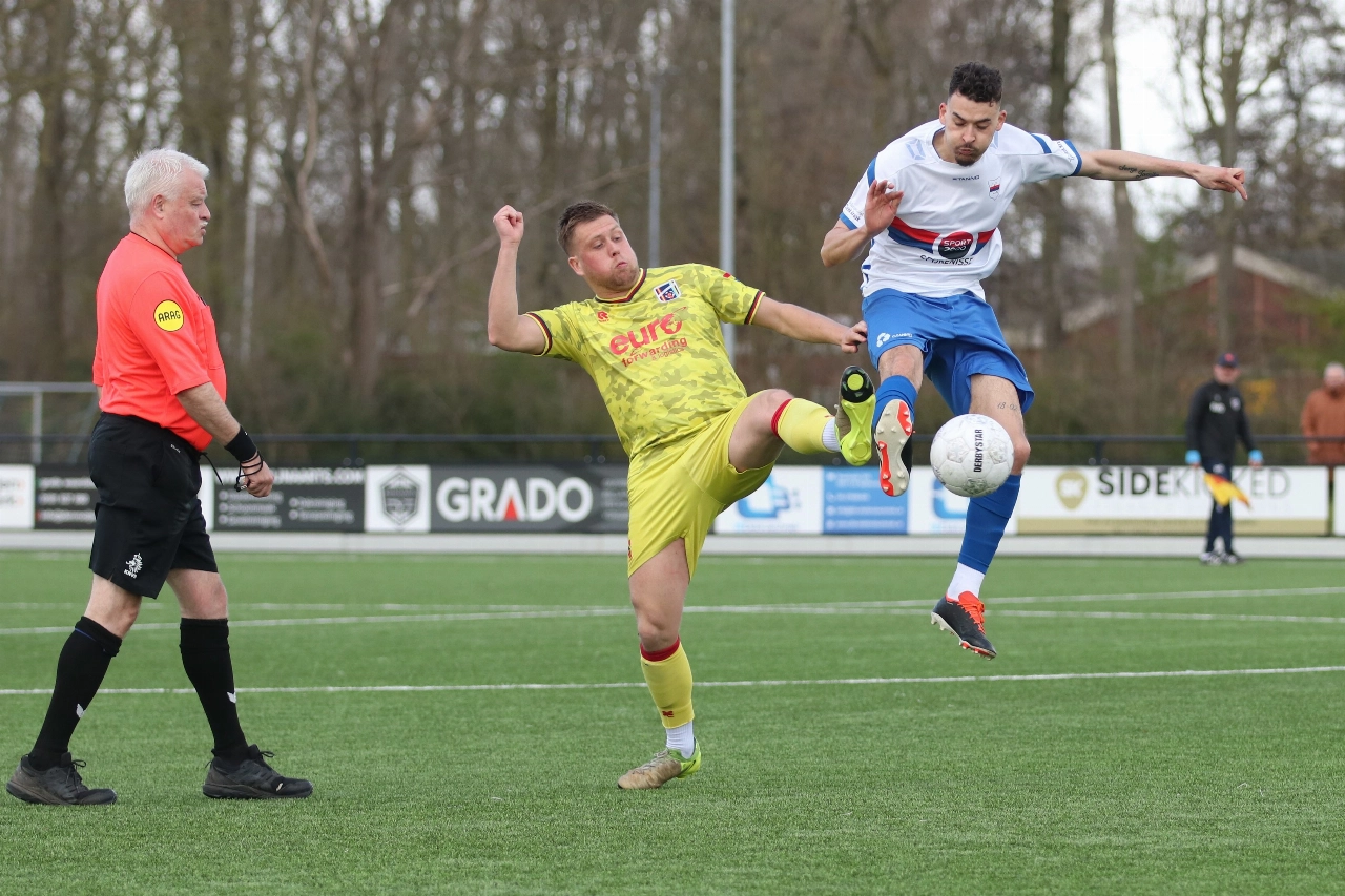 Joery Kaashoek beslist duel: Victoria’04 langs stug Botlek - Vlaardingen24