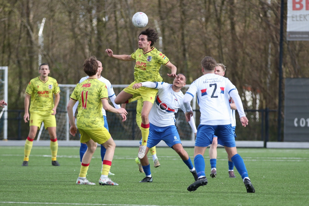 Joery Kaashoek beslist duel: Victoria’04 langs stug Botlek - Vlaardingen24