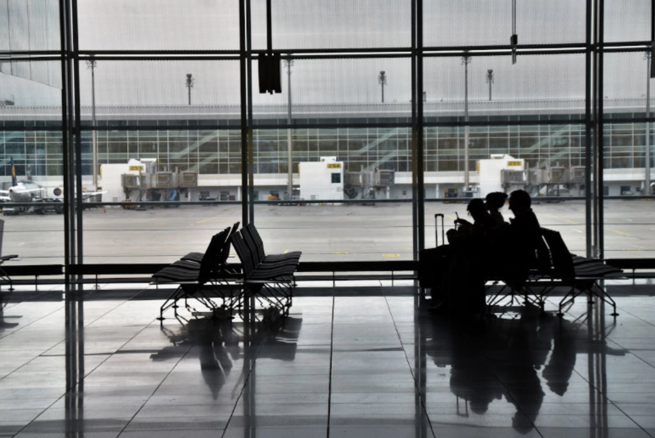 Vlucht vertraagd? Zo overleef je het zonder stress