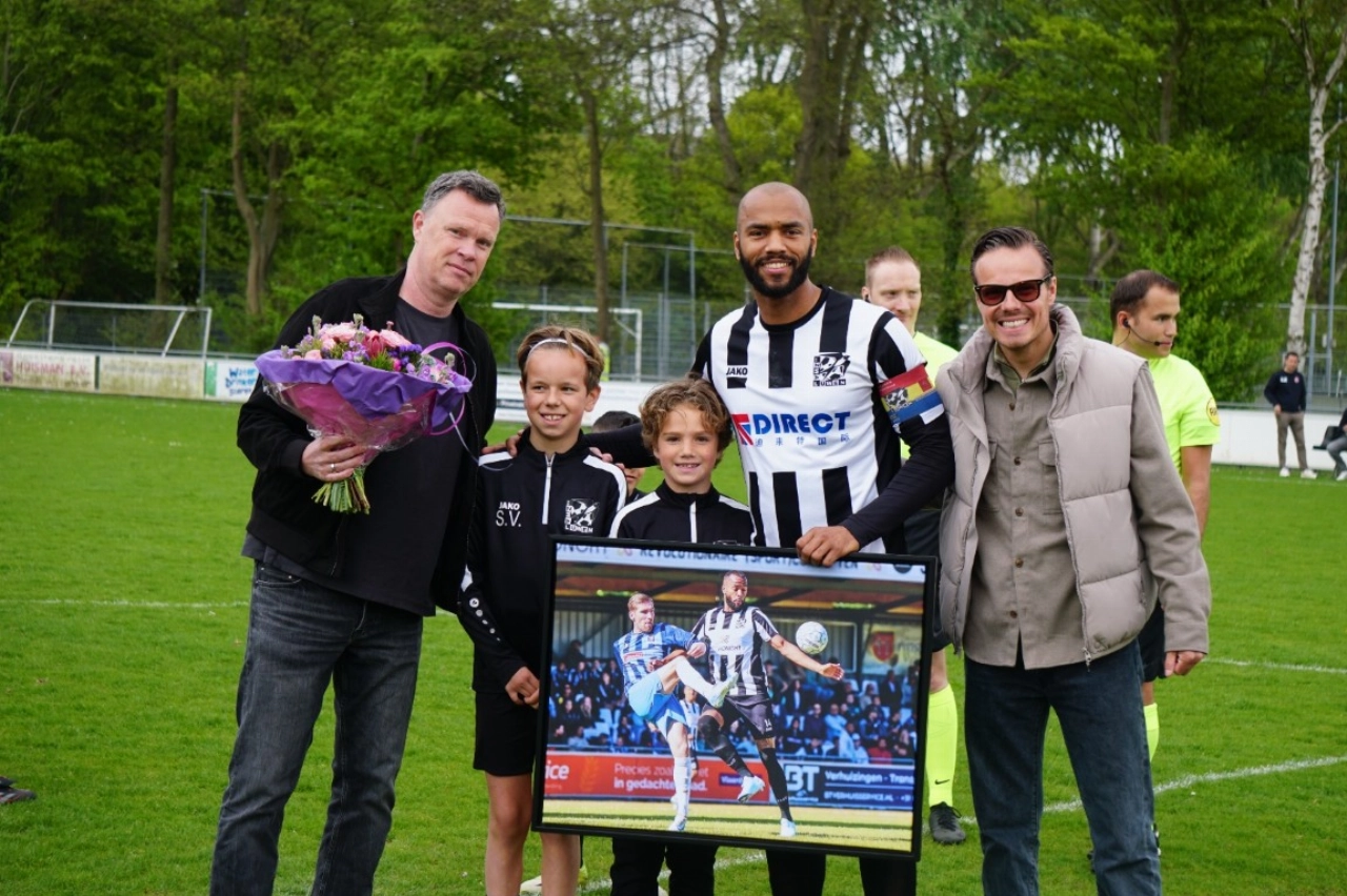 Mijlpaal voor Jazzy Adams: 150 wedstrijden in shirt Zwaluwen