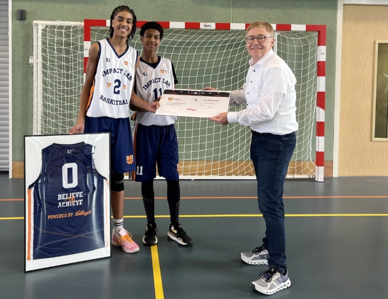 Cheque van 10.000 euro voor YETS Foundation