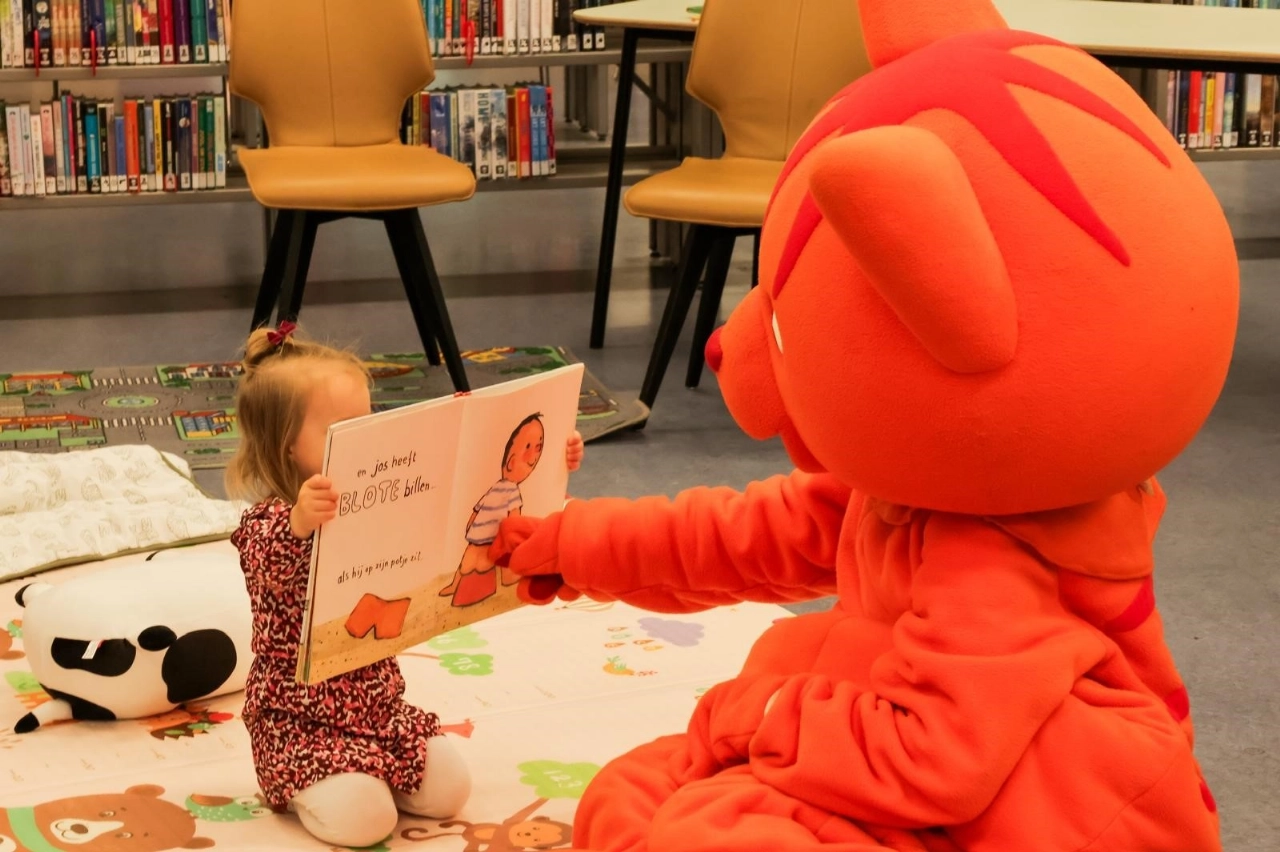 Gratis Boekstartfestival met Dikkie Dik in de Bibliotheek Vlaardingen Holy!