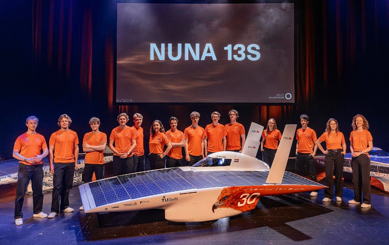 Maassluise Hugo onthult zonneauto voor 5000 kilometer lange race door Amerika