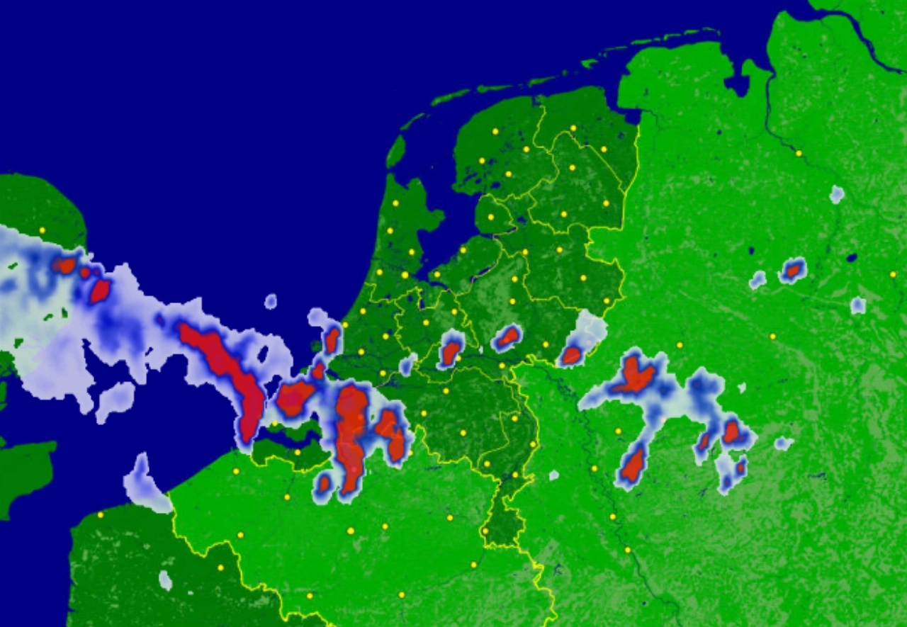 KNMI waarschuwt voor stevige onweersbuien
