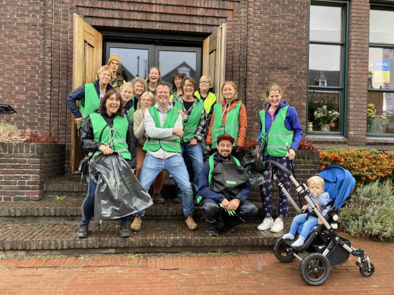 De Buurtbezems: sluit je aan bij het legertje optimisten!