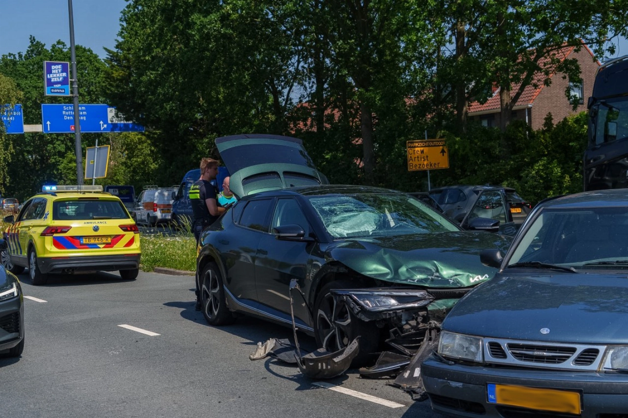 Weer aanrijding op de Marathonweg