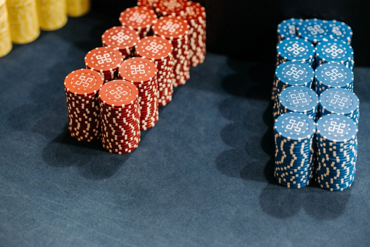Waarom licenties en veiligheid essentieel zijn bij online casinospellen
