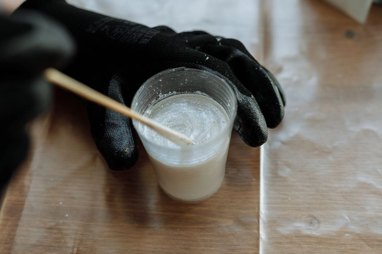 Creatieve doe-het-zelf projecten thuis met epoxy giethars