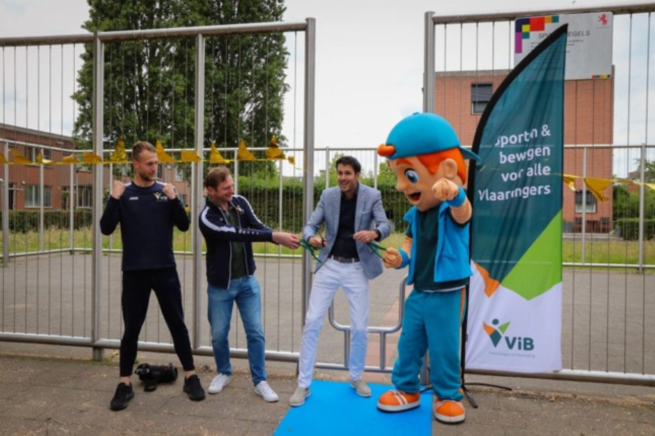Feestelijke opening nieuwe buitenspeelplek sluit Buitenspeelweek af