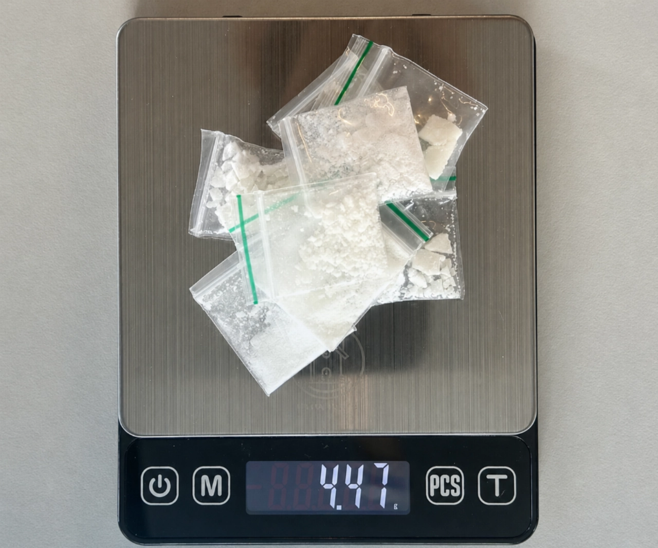 Drie drugsdealers opgepakt in Vlaardingen