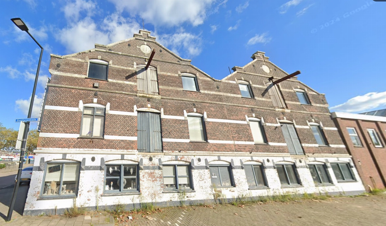 Loods en pakhuis De Tweeling krijgen een nieuwe toekomst