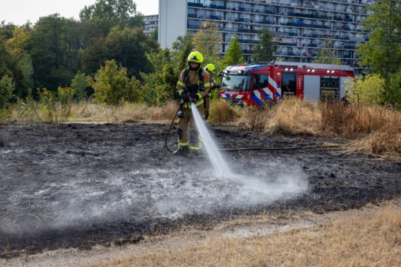 Brand op tunneldak A4
