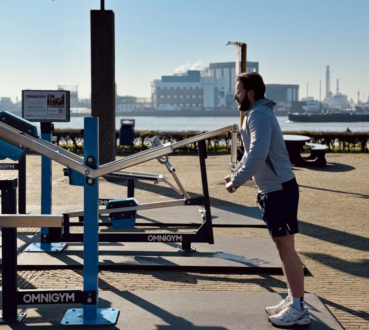 Tijdelijk fitnesspark terug aan de Maasboulevard