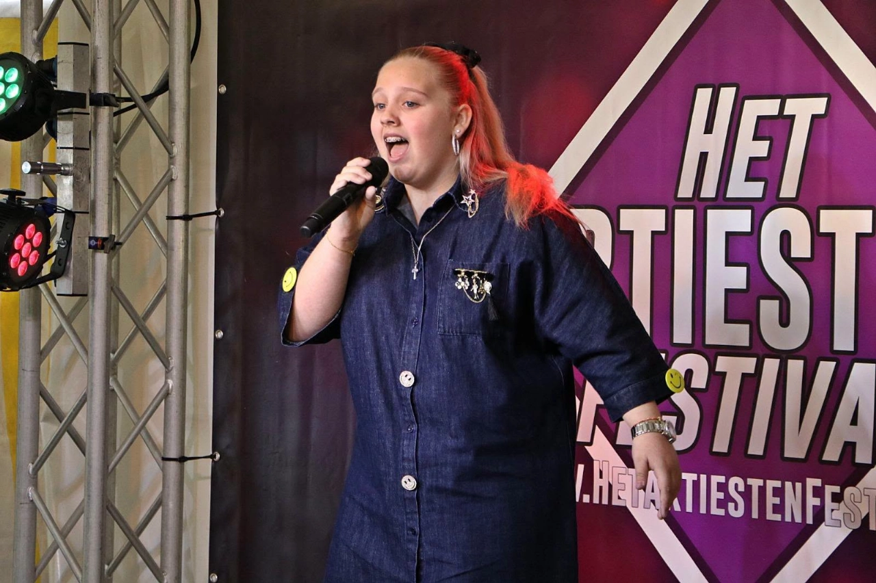 Muzikaal Onthaal opent nieuw seizoen met 12-jarige Serena