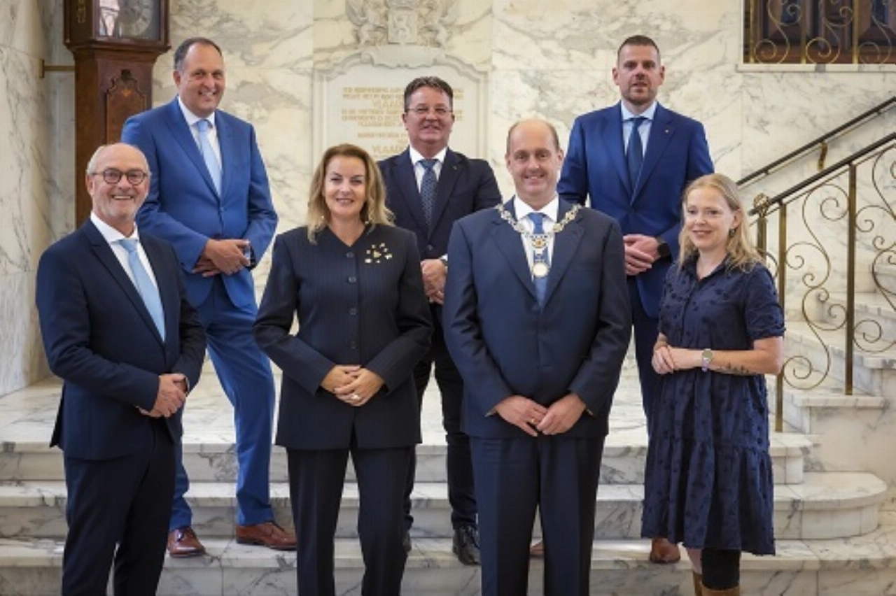 College Vlaardingen neemt besluiten over AZC, bruggen en arbeidsmigranten