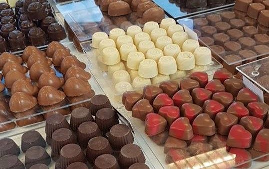 Chocking Chocolatiers opent deuren in Koningshoek