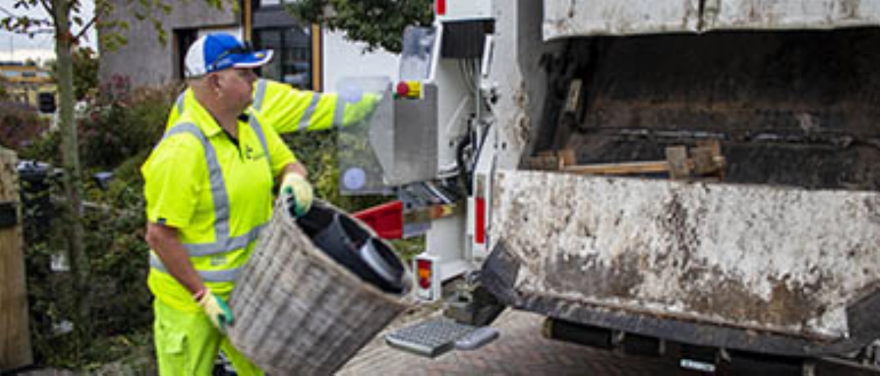 Gemeente: doe geen bouwafval en puin tussen huisvuil