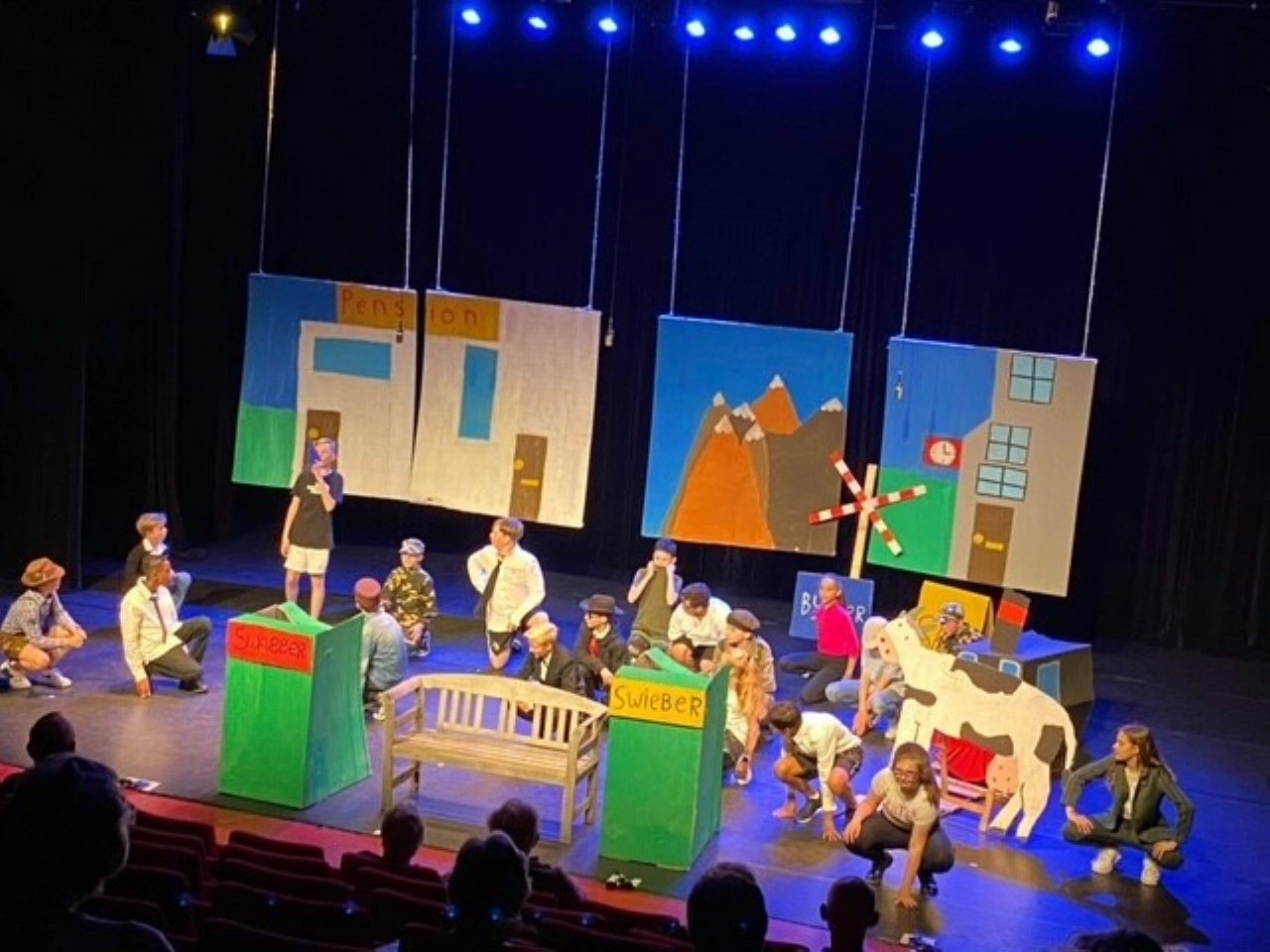 Leerlingen uit groep 8 spelen eindmusical in Theater Koningshof