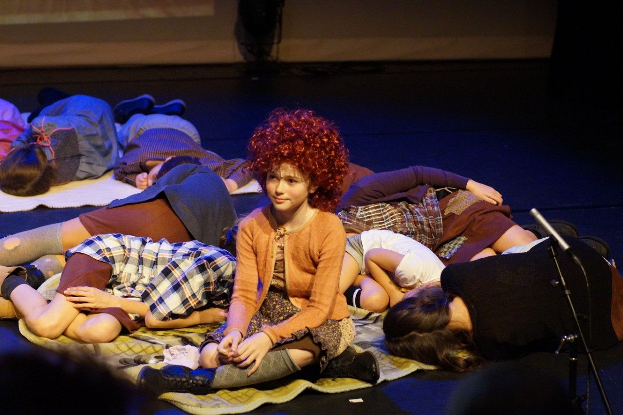 ANNIE – Musical Express in Theater Koningshof