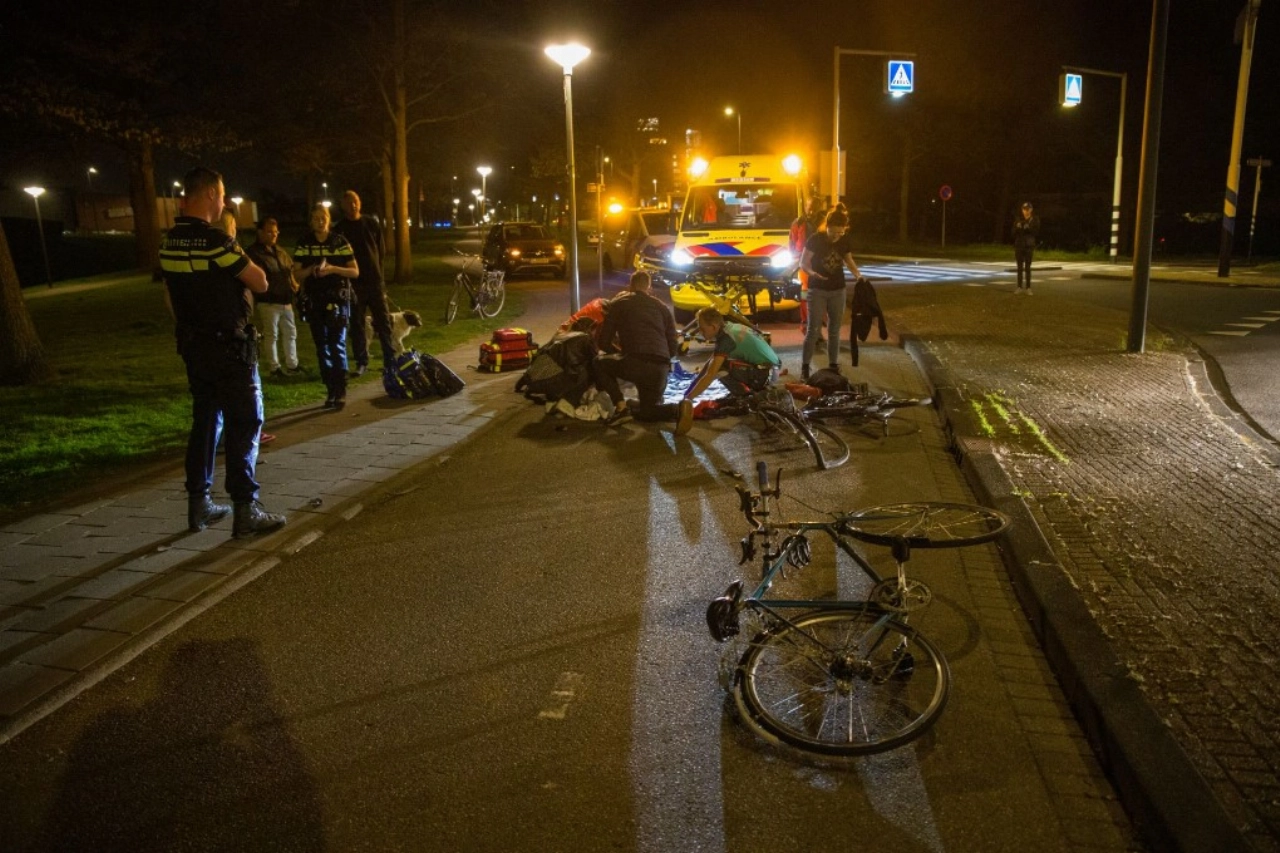 Fietser gewond na aanrijding met scooter